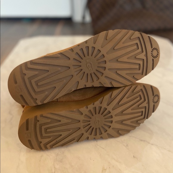 SOLD! ✔️ - Picture 3 of 6